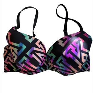 VS PINK multicolored padded bra in great pre-owned condition 🏝